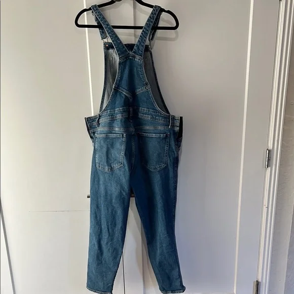 Old Navy Maternity Size 14 Stylish Blue Denim Overalls - Picture 8 of 8